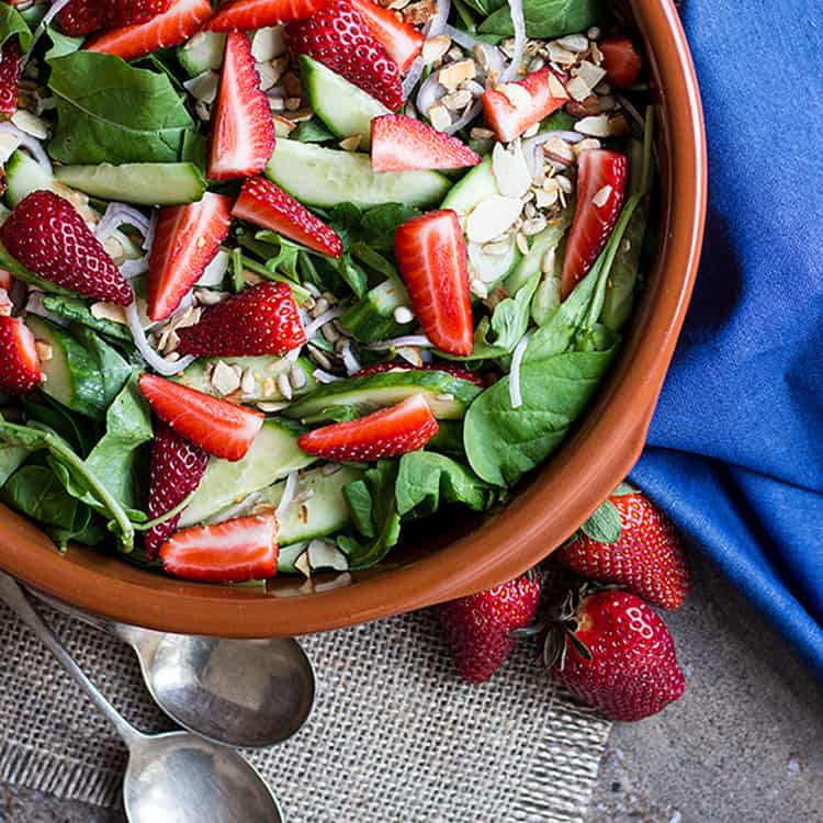 Rocca Salad (CALORIES: 115 PROTEINS: 6.58 Grams FATS: 2.66 Grams)